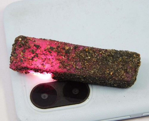 208 natural red ruby - 208.10, ct
